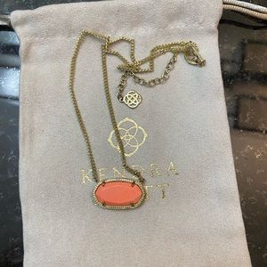 Kendra Scott necklace